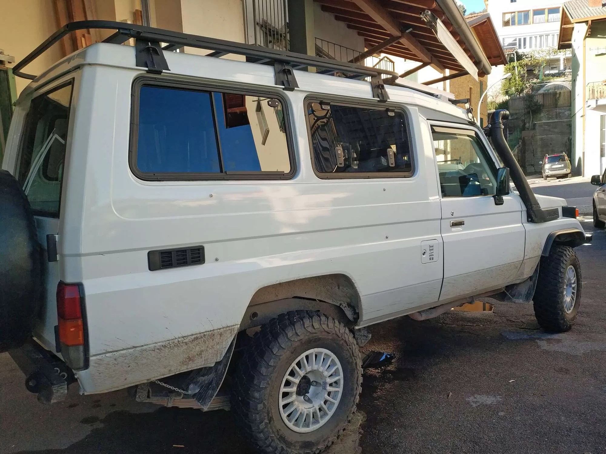 Explore Glazing Toyota Land Cruiser Series 78 Troop Carrier sliding